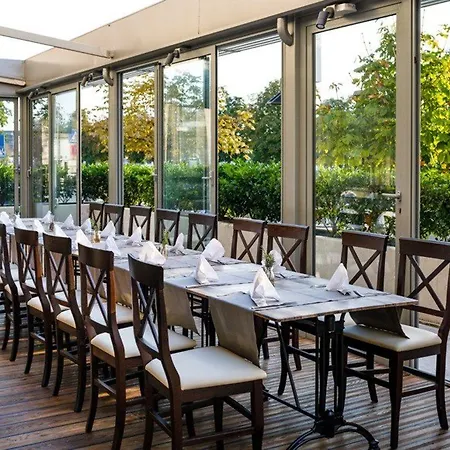 Continental Отель Риека