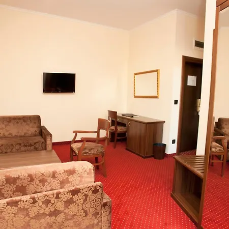 Continental 3*