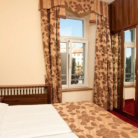 Continental Hotel