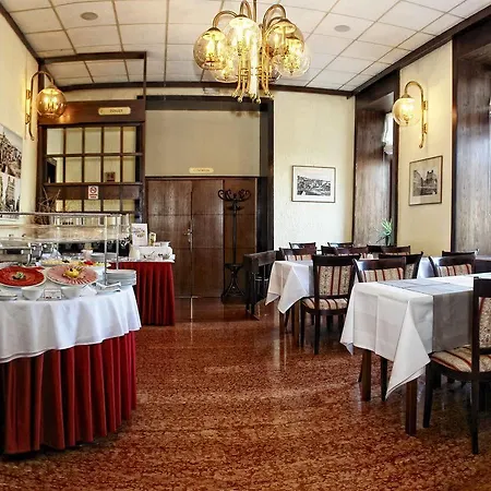 Hotel Continental 3*