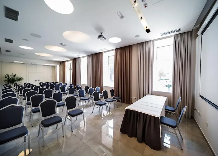 Hotell Continental 3*