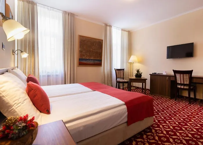 Continental Szálloda 3*