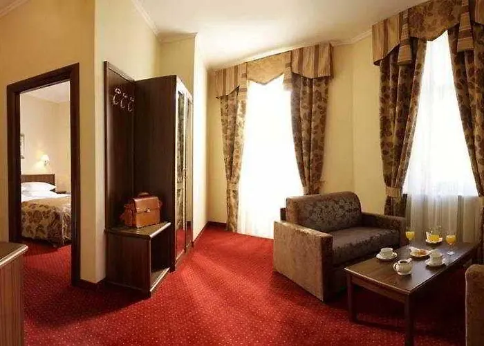 Hotell Continental 3*