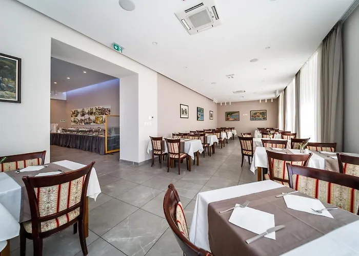 Hotell Continental Rijeka