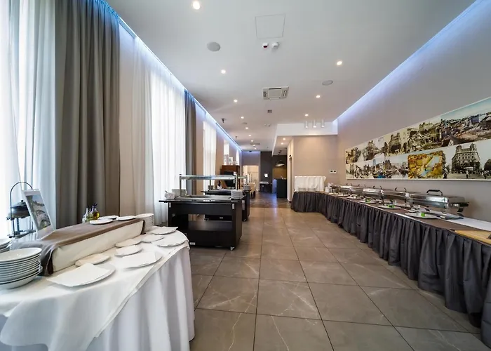 Continental Szálloda